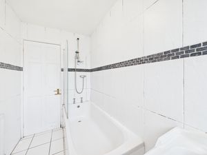 Photo 13- click for photo gallery